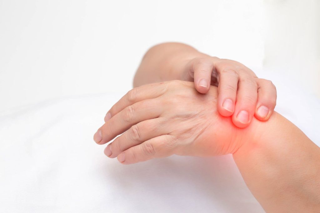 Ezek a kézfájdalom okai és bevált kezelési módjai! 1 Csukló ízületi porckopás (arthrosis)