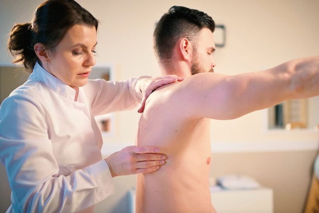 Vállfájdalom okai, tünetei és kezelési lehetőségei 4 Váll manuálterápia
